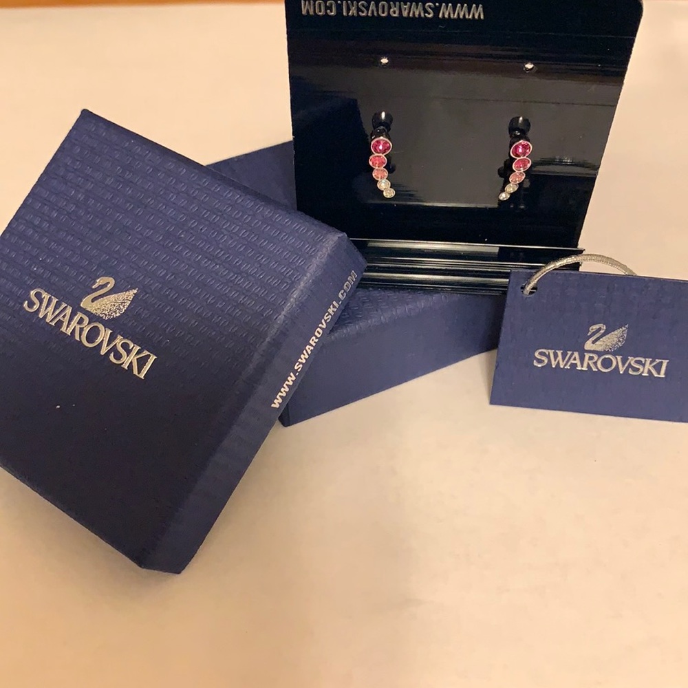 Swarovski earring #5198391